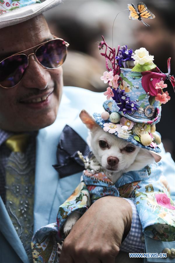 U.S.-NEW YORK-EASTER-BONNET-PARADE