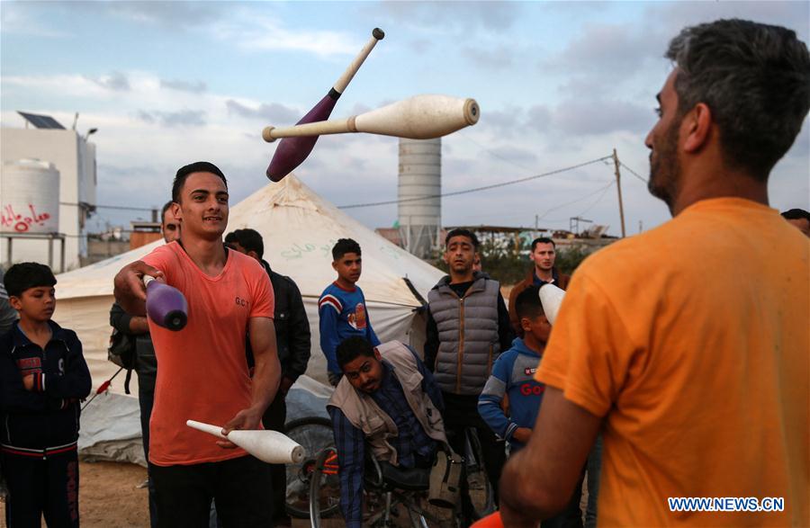 MIDEAST-GAZA-BORDER-MASS RALLY