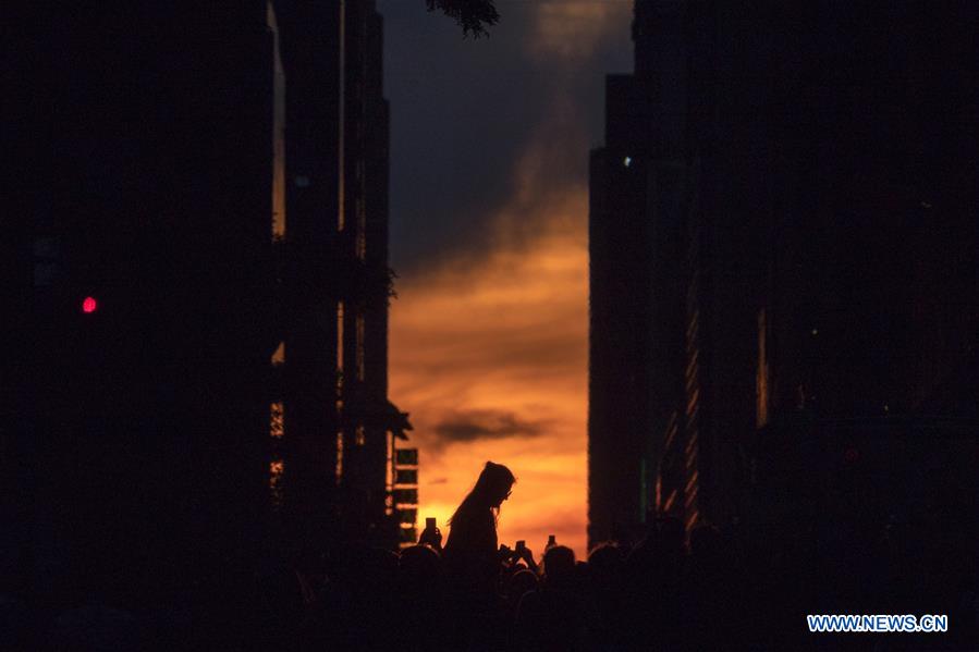 U.S.-NEW YORK-MANHATTANHENGE