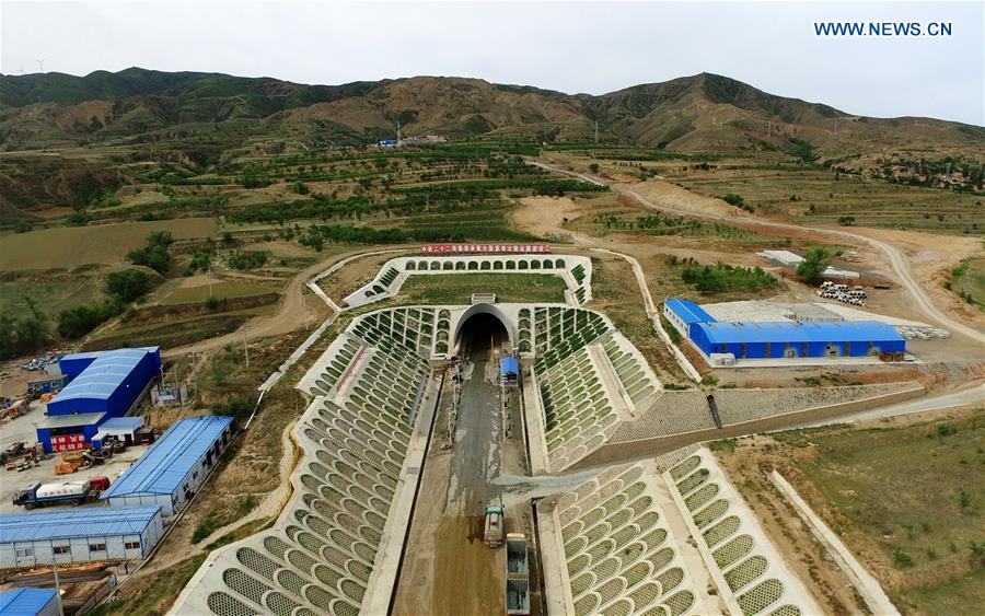 CHINA-HEBEI-DATONG-ZHANGJIAKOU HIGH-SPEED RAILWAY-CONSTRUCTION (CN)