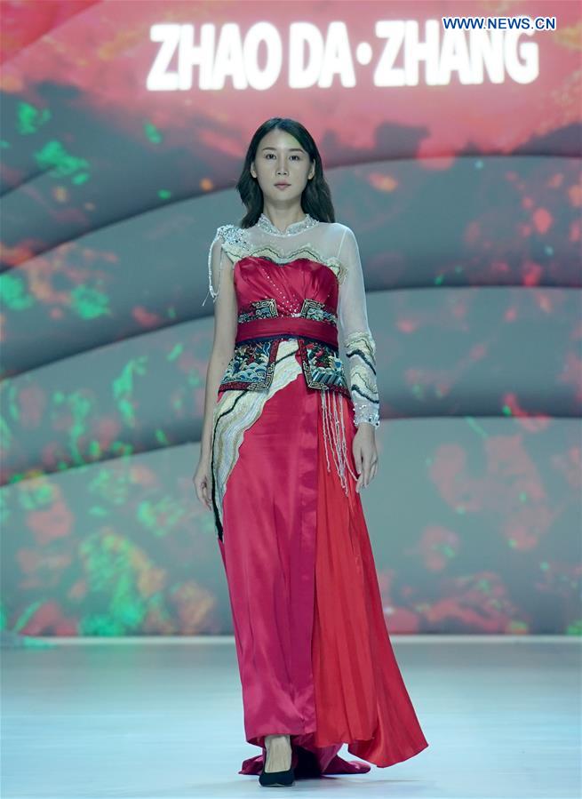 CHINA-HUBEI-WUHAN-FASHION WEEK (CN)