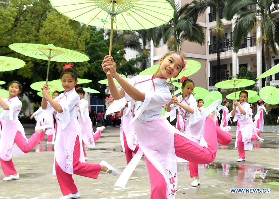 CHINA-GUANGXI-CAMPUS-TRADITIONAL CULTURE (CN)