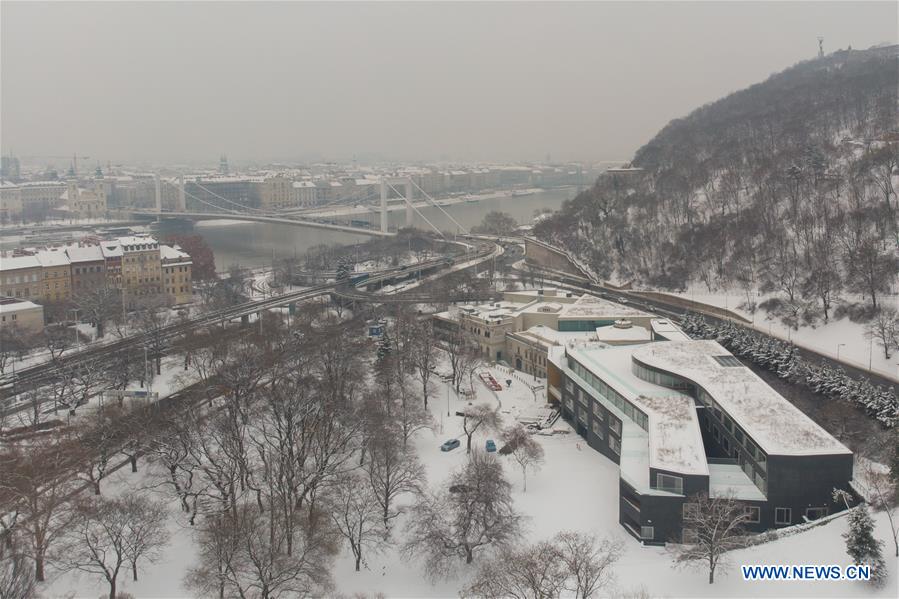 HUNGARY-BUDAPEST-SNOW