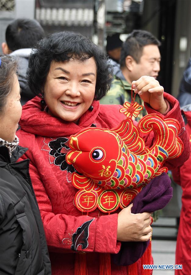 CHINA-BEIJING-HUTONG-SPRING FESTIVAL (CN)