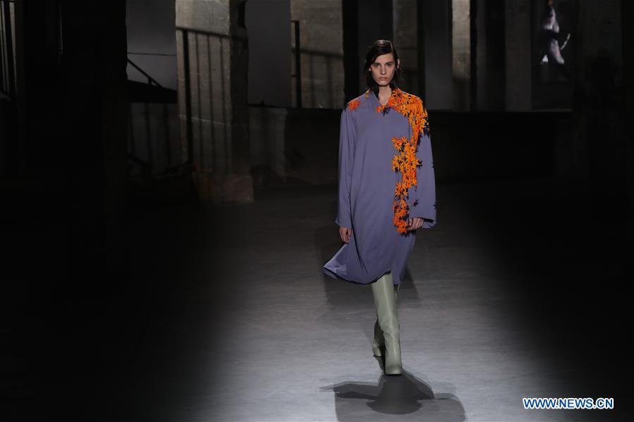 FRANCE-PARIS-FASHION WEEK-DRIES VAN NOTEN