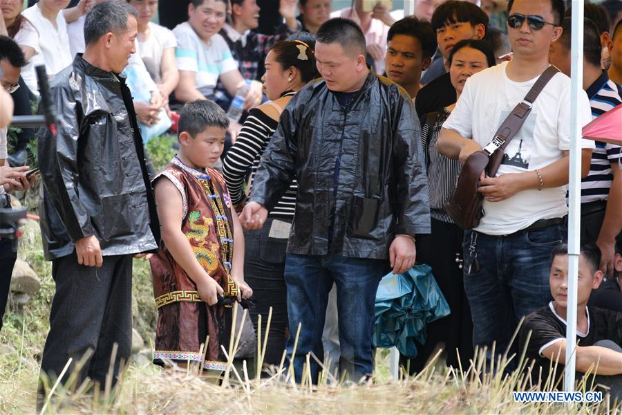 (SP)CHINA-GUIZHOU-LIPING-SIZHAI VILLAGE-TRADITIONAL WRESTLING (CN)