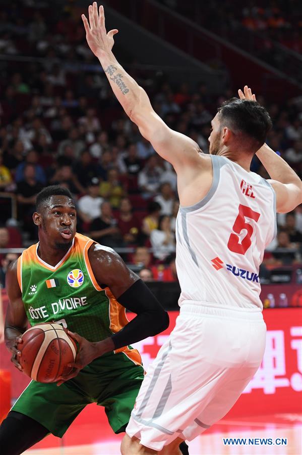 (SP)CHINA-BEIJING-BASKETBALL-FIBA WORLD CUP-GROUP A-CIV VS POL (CN)