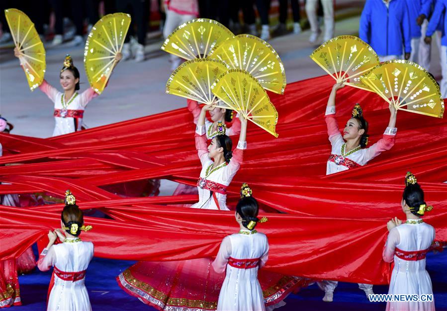 (SP)CHINA-ZHENGZHOU-NATIONAL TRADITIONAL GAMES OF ETHNIC MINORITIES-OPENING CEREMONY (CN)