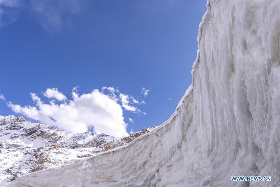 (InTibet) CHINA-TIBET-DAMXUNG-KORCHUNG KANGRI GLACIER (CN)