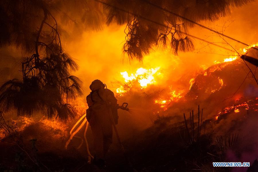 U.S.-LOS ANGELES-FIRE