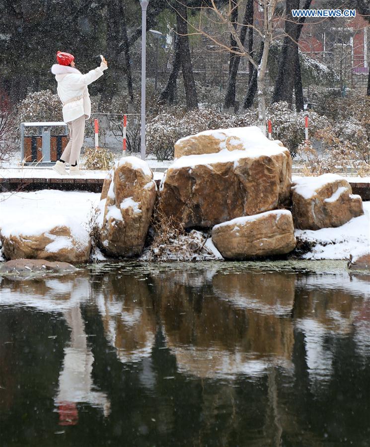 CHINA-JILIN-CHANGCHUN-SNOWFALL (CN)