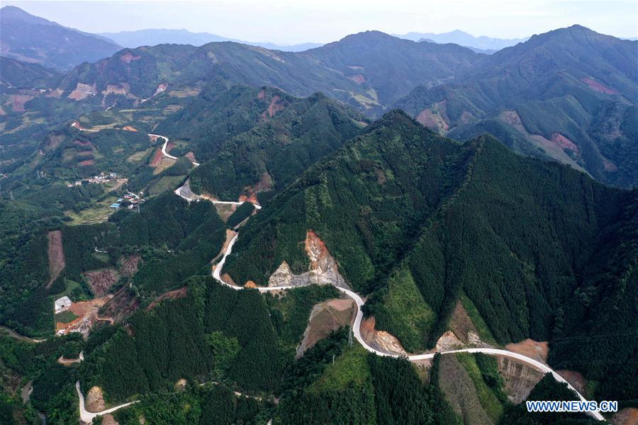 CHINA-GUANGXI-RONGSHUI-POVERTY ALLEVIATION-ROADS (CN)