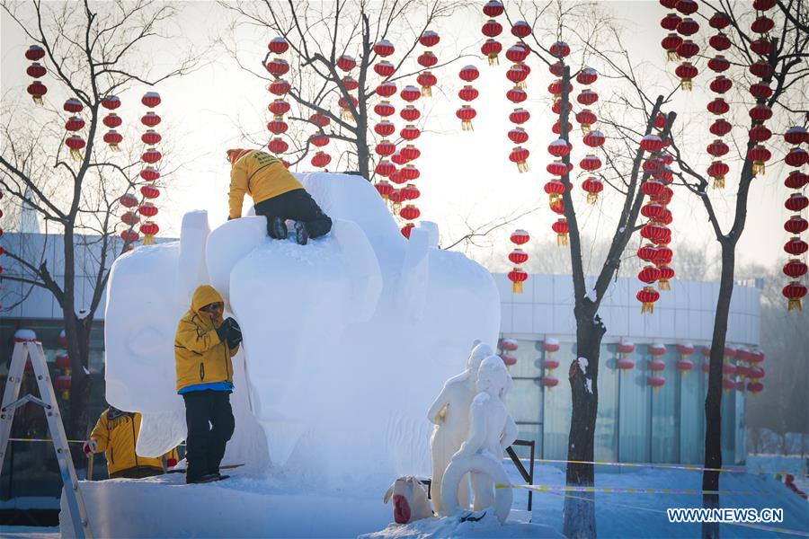 CHINA-HEILONGJIANG-HARBIN-SNOW SCULPTURE COMPETITION (CN)